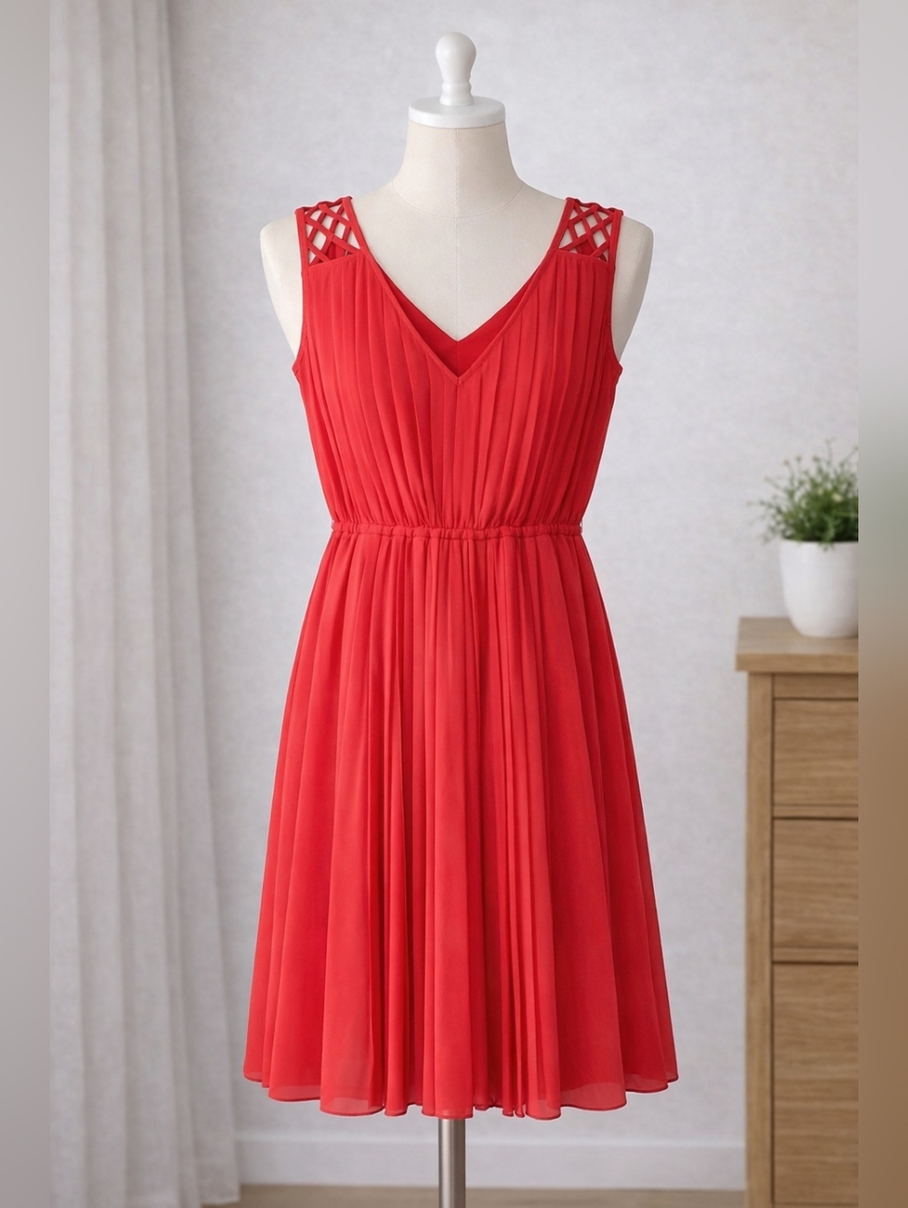 NWT Jessica Simpson Red Sleeveless V-Neck Pleated Midi Dress with Lattice Straps